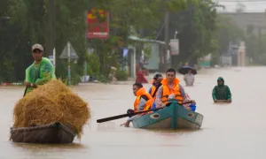 Lũ ở Huế - Đà Nẵng lên trở lại Lũ ở Huế - Đà Nẵng lên trở lại