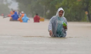 Vùng hạ du Đà Nẵng ngập hơn 2 m Vùng hạ du Đà Nẵng ngập hơn 2 m