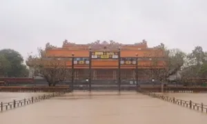 Lũ bao vây Đại nội Huế Lũ bao vây Đại nội Huế