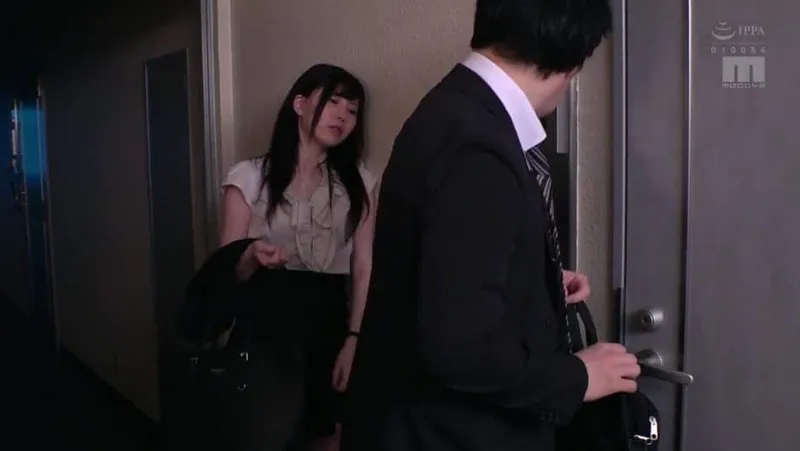 Vợ nhà bên nhận nhầm tôi là anh xã trong một hôm say xỉn