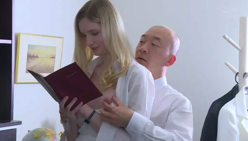 Vợ yêu chấp nhận làm ghệ cho đối tác của chồng để trả nợ