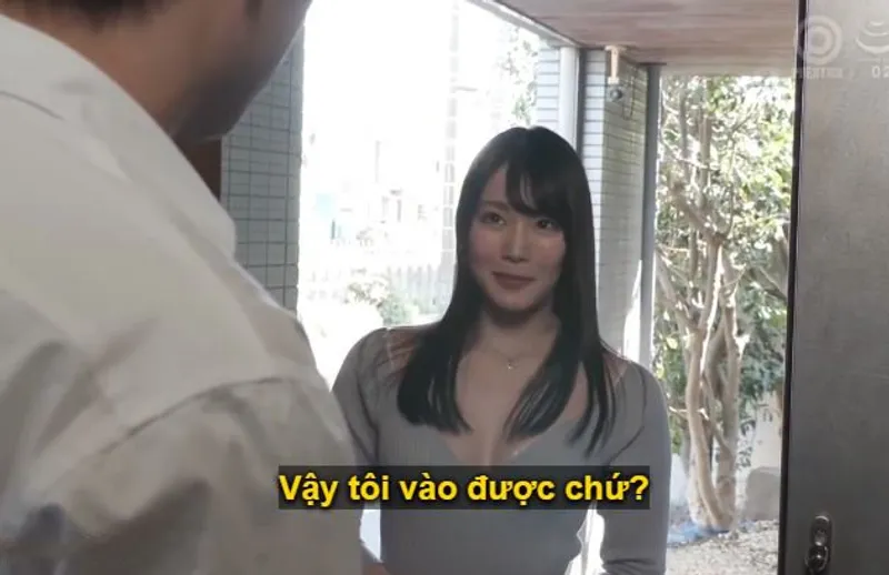 Anh chàng hàng xóm giàu sụ bị cô em gái xinh tươi, mới dọn về cùng ông chồng, dụ dỗ quan hệ.